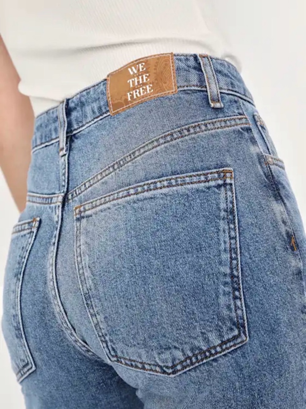 Free People Pacifica Medium Wash High-Rise Straight-Leg Jeans Size 26